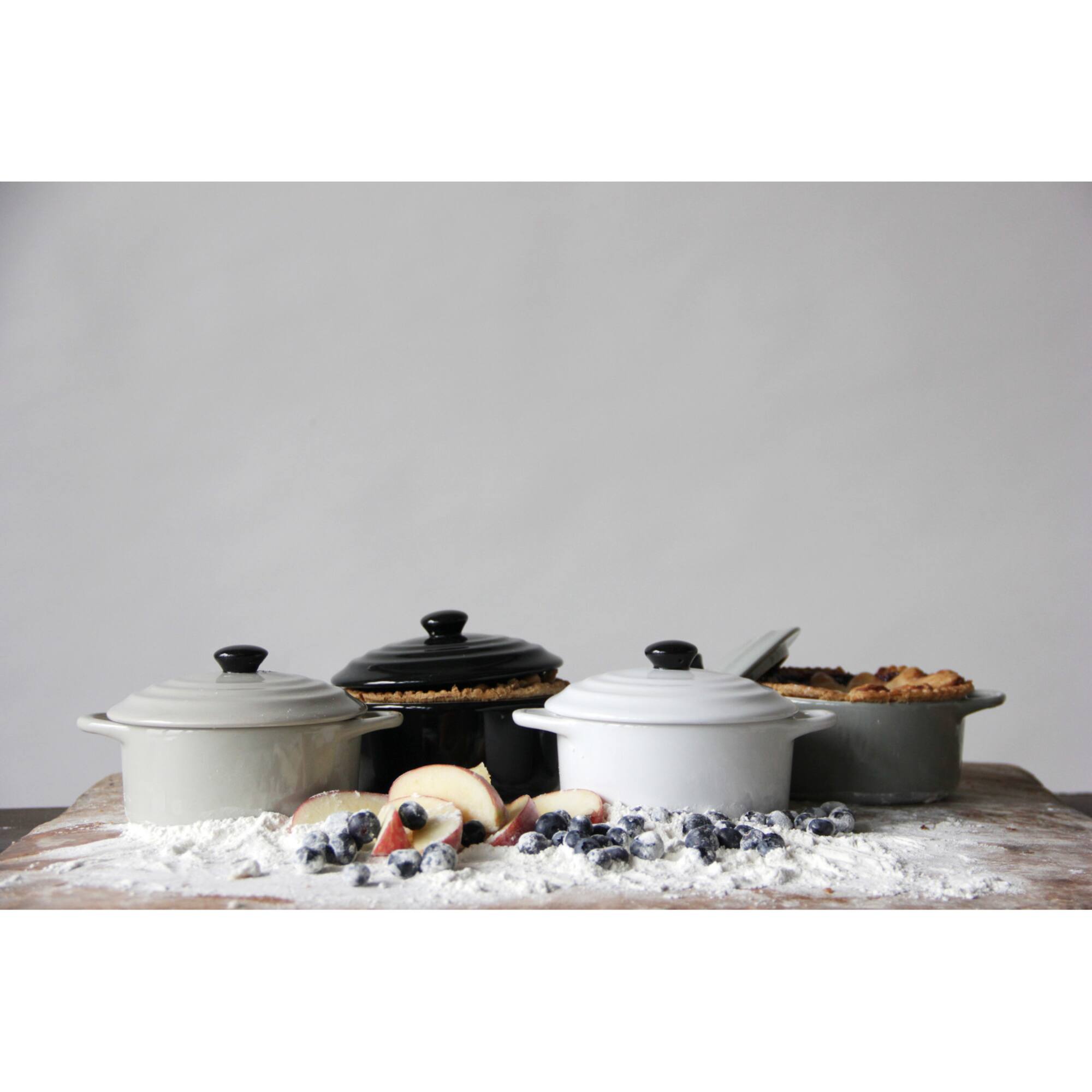 Hello Honey® Mini Bakers with Lids Set